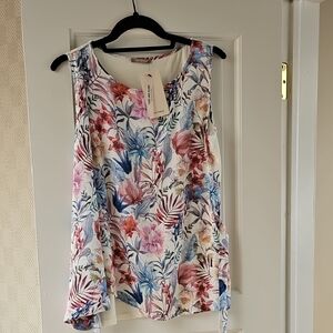 Floral Sleeveless Top